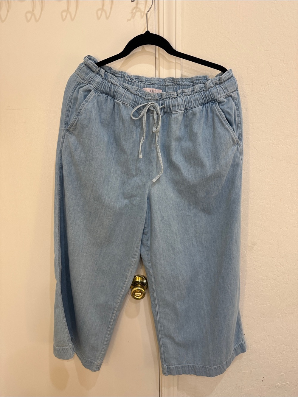 LOFT Light Blue Cropped Jeans Ankle-Length Drawstring